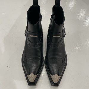 balenciaga cowboy boots